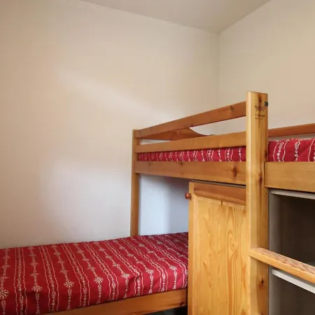 Lanslevillard, 3 Pièces, 6 Personnes - Fr-1-508-34 *
